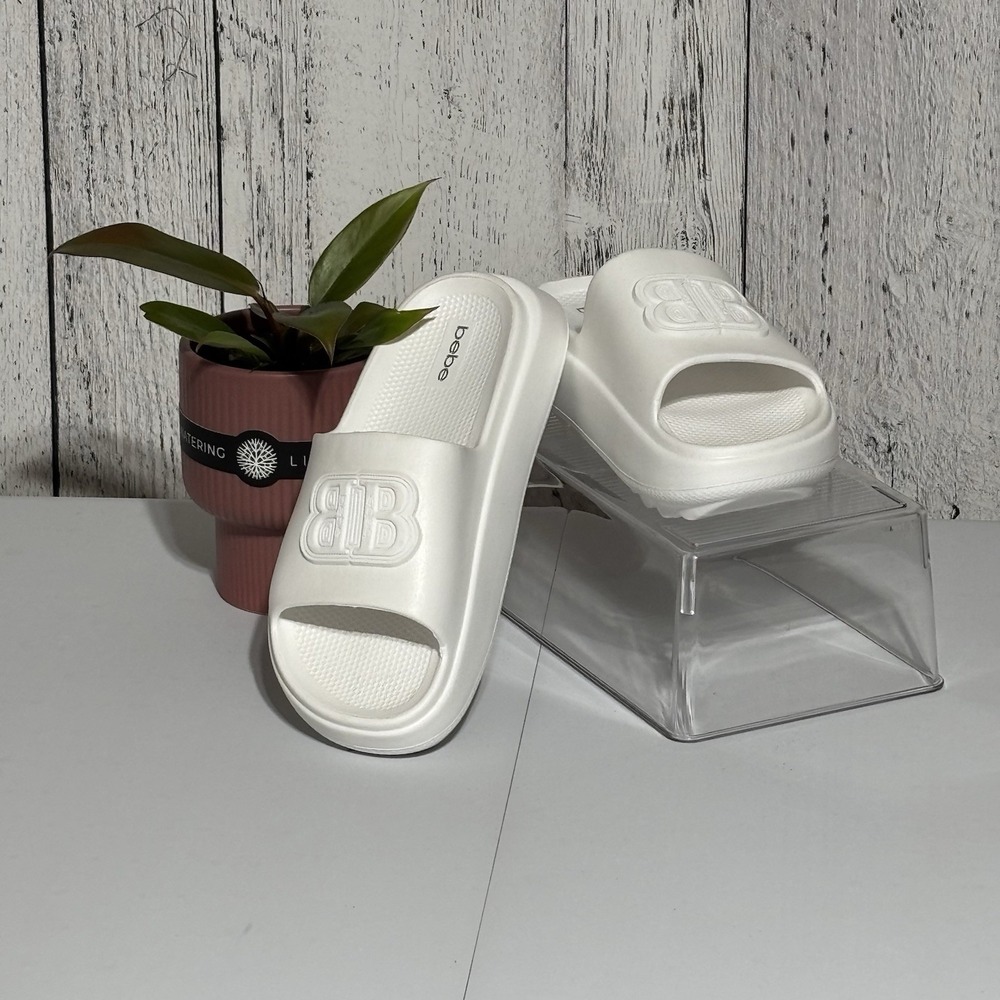 Bebe Women'swhite Slide Sandals Size 7 White Platform Pool Slides Logo New